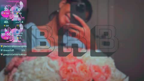 Mia online show from January 27, 10:38 am