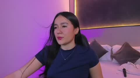 M I A online show from July 24, 12:14 pm