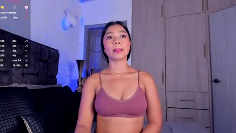 Mia steele online show from June 1, 7:59 pm