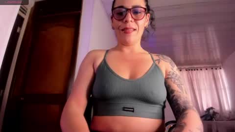 Snapshot of mia_velvet1 chatting on June 29, 7:14 pm MIA online show from June 29, 7:14 pm