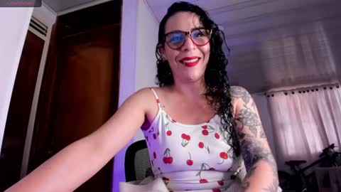 Snapshot of mia_velvet1 chatting on July 12, 2:19 pm MIA online show from July 12, 2:19 pm