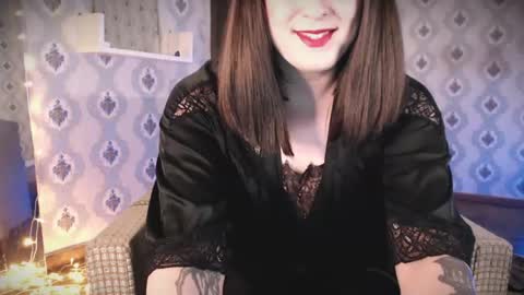 mia_wallase online show from April 29, 3:54 am
