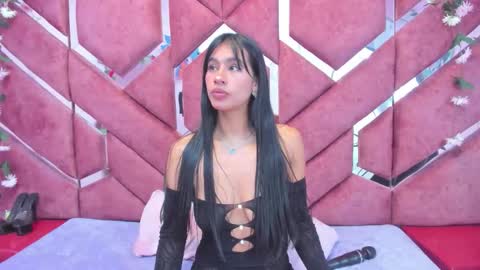 Snapshot of miaa_davis_ chatting on May 24, 3:33 am miaa_davis_ online show from May 24, 3:33 am