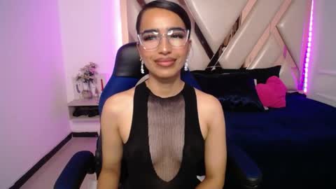 Snapshot of miaa_ferrari1 chatting on April 24, 8:50 am MIA online show from April 24, 8:50 am