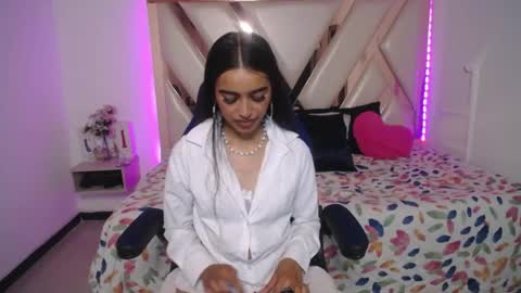Snapshot of miaa_ferrari1 chatting on April 25, 11:57 am MIA online show from April 25, 11:57 am