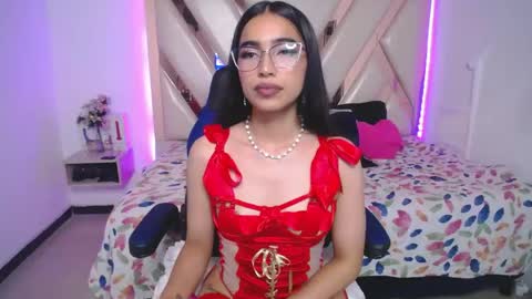 Snapshot of miaa_ferrari1 chatting on May 3, 10:32 am MIA online show from May 3, 10:32 am