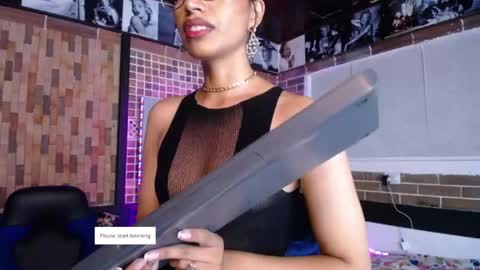 Snapshot of miaa_ferrari1 chatting on May 9, 10:42 am MIA online show from May 9, 10:42 am