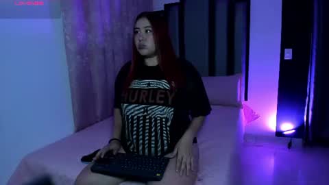 Mia  online show from July 19, 3:49 pm