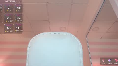 Snapshot of miaa_gh1 chatting on January 15, 3:18 pm Mia online show from January 15, 3:18 pm