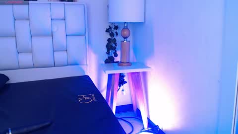 Snapshot of miaa_gh1 chatting on February 12, 12:01 pm Mia online show from February 12, 12:01 pm