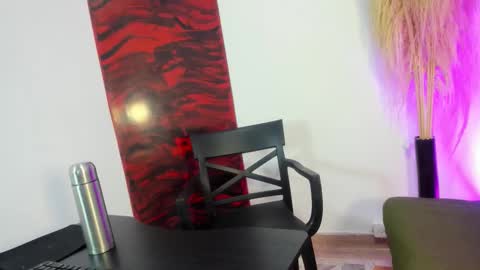 Snapshot of miaa_sccott_ chatting on November 24, 11:54 am miaa_sccott_ online show from November 24, 11:54 am