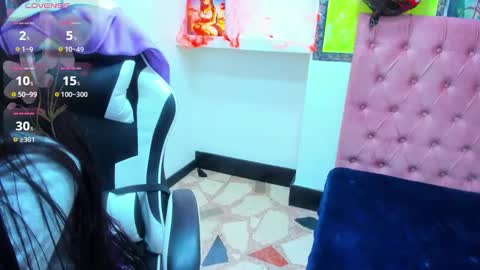 Snapshot of miaa_scott chatting on October 29, 5:25 pm online show from October 29, 5:25 pm