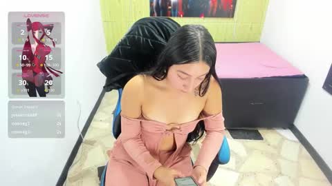 Snapshot of miaa_scott chatting on December 4, 4:16 pm online show from December 4, 4:16 pm