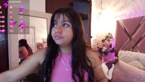 Snapshot of miaa_smiith1 chatting on February 28, 12:09 pm miaa_smiith1 online show from February 28, 12:09 pm