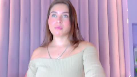 Snapshot of miaanderson__ chatting on April 18, 11:36 am miaanderson__ online show from April 18, 11:36 am