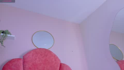 Snapshot of miaanderson__ chatting on May 29, 2:53 am miaanderson__ online show from May 29, 2:53 am