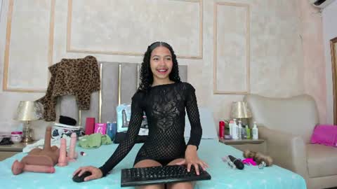 Snapshot of miaasummer chatting on July 2, 11:38 am Miaasummer online show from July 2, 11:38 am