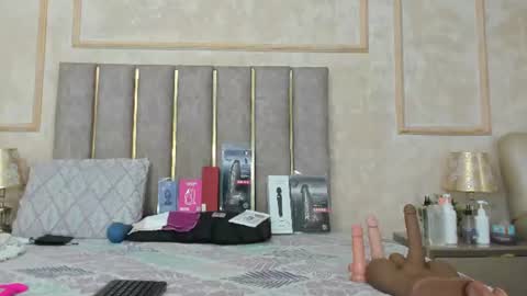 Snapshot of miaasummer chatting on July 29, 11:30 am Miaasummer online show from July 29, 11:30 am