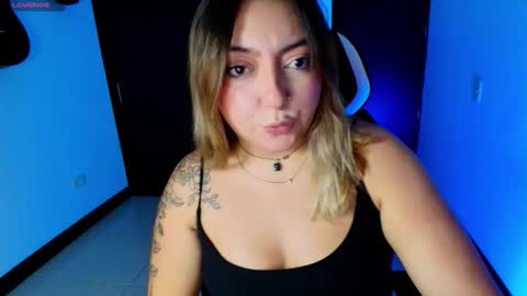 Andrea online show from December 4, 12:14 pm