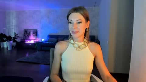 Mia online show from July 22, 4:26 am
