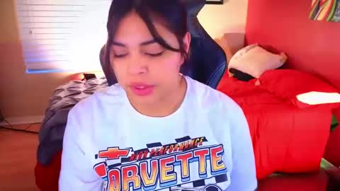 Mia online show from January 9, 12:25 am