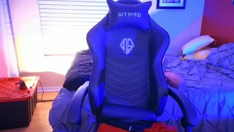 Mia online show from January 21, 4:21 am