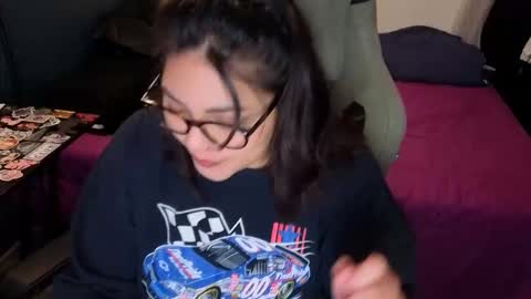 Mia online show from June 7, 12:48 am
