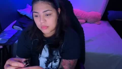 Mia online show from July 21, 1:08 am