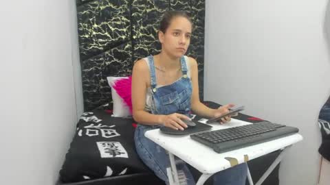 MiaCours online show from June 21, 4:20 pm