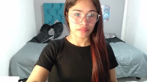 miacumgirl online show from February 16, 12:34 pm