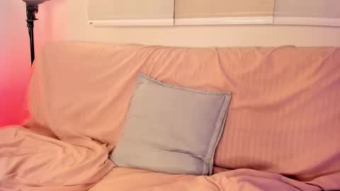 Snapshot of miadanielss chatting on November 22, 1:04 am IG Yojanagomez online show from November 22, 1:04 am