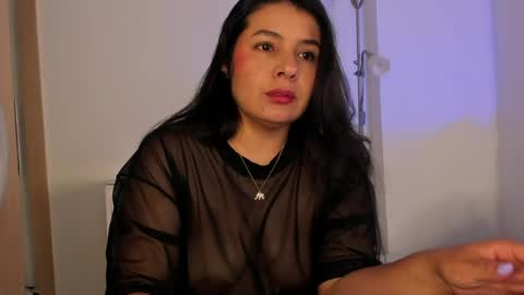 Snapshot of miadanielss chatting on May 25, 12:55 pm IG Yojanagomez online show from May 25, 12:55 pm
