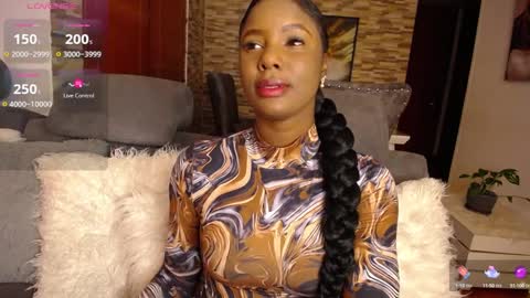 Snapshot of miaderail chatting on February 8, 5:18 am Sofi online show from February 8, 5:18 am