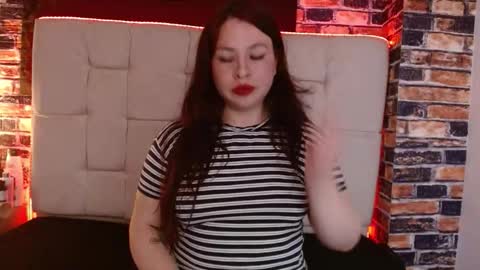 Snapshot of miadoll303av chatting on October 29, 3:53 am miadoll303av online show from October 29, 3:53 am