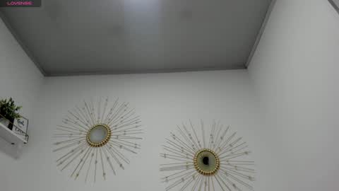 Miah Collins online show from February 5, 11:02 am