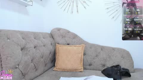 Miah Collins online show from May 12, 5:10 pm