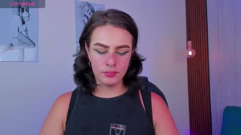 Snapshot of miah_connor chatting on October 27, 7:40 pm Mia Connor online show from October 27, 7:40 pm