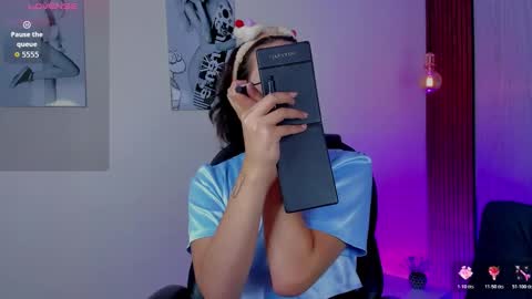 Snapshot of miah_connor chatting on November 29, 7:50 pm Mia Connor online show from November 29, 7:50 pm