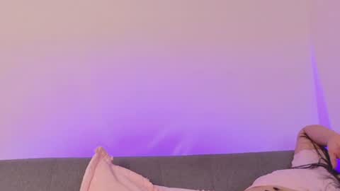 Snapshot of miah_storm chatting on July 28, 12:51 am miah new independent model acount online show from July 28, 12:51 am