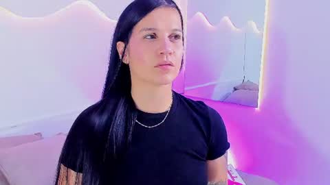 Snapshot of miahansson chatting on July 20, 8:00 pm MIA online show from July 20, 8:00 pm