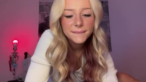 Mia Harper online show from February 11, 11:22 pm