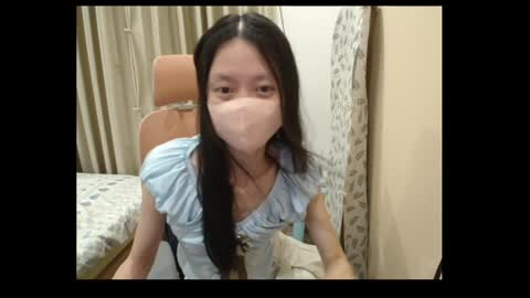 Snapshot of miahchan68 chatting on May 12, 2:14 pm miahchan68 online show from May 12, 2:14 pm