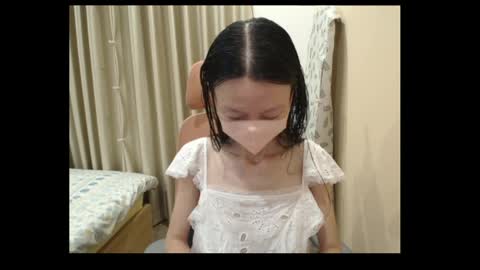 Snapshot of miahchan68 chatting on May 14, 1:18 pm miahchan68 online show from May 14, 1:18 pm