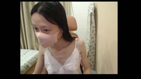 Snapshot of miahchan68 chatting on May 25, 3:40 pm miahchan68 online show from May 25, 3:40 pm