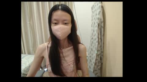 Snapshot of miahchan68 chatting on May 29, 7:50 am miahchan68 online show from May 29, 7:50 am