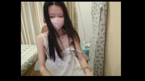 Snapshot of miahchan68 chatting on May 31, 6:21 am miahchan68 online show from May 31, 6:21 am