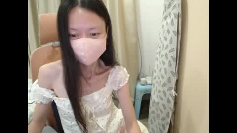 miahchan68 online show from July 1, 4:07 pm