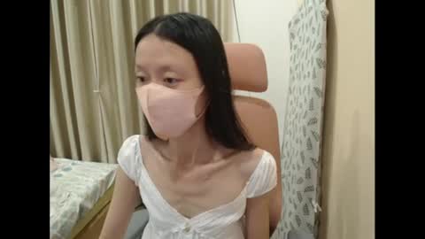 miahchan68 online show from July 13, 1:03 pm