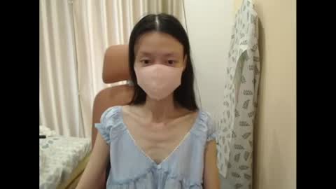 miahchan68 online show from July 15, 5:02 am