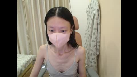 miahchan68 online show from July 28, 9:04 am